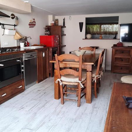 Un Apartamento Vacacional Con Detalles De Un Hogar Mairena del Aljarafe Eksteriør bilde