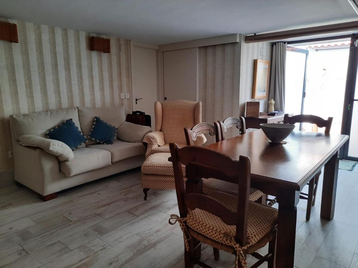 Un Apartamento Vacacional Con Detalles De Un Hogar Mairena del Aljarafe Eksteriør bilde