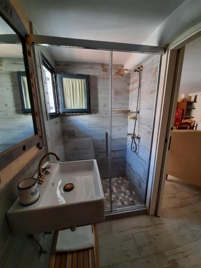Un Apartamento Vacacional Con Detalles De Un Hogar Mairena del Aljarafe Eksteriør bilde