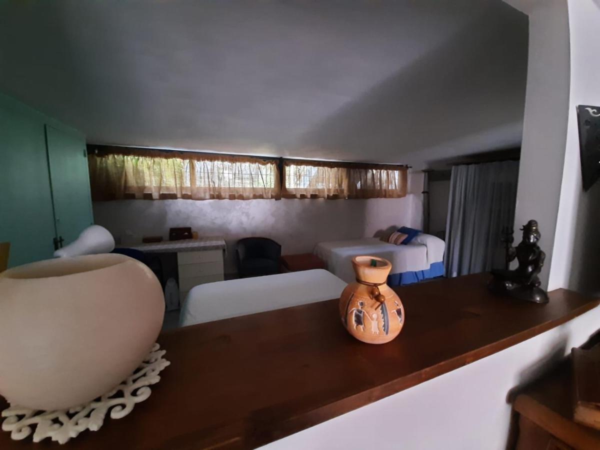 Un Apartamento Vacacional Con Detalles De Un Hogar Mairena del Aljarafe Eksteriør bilde