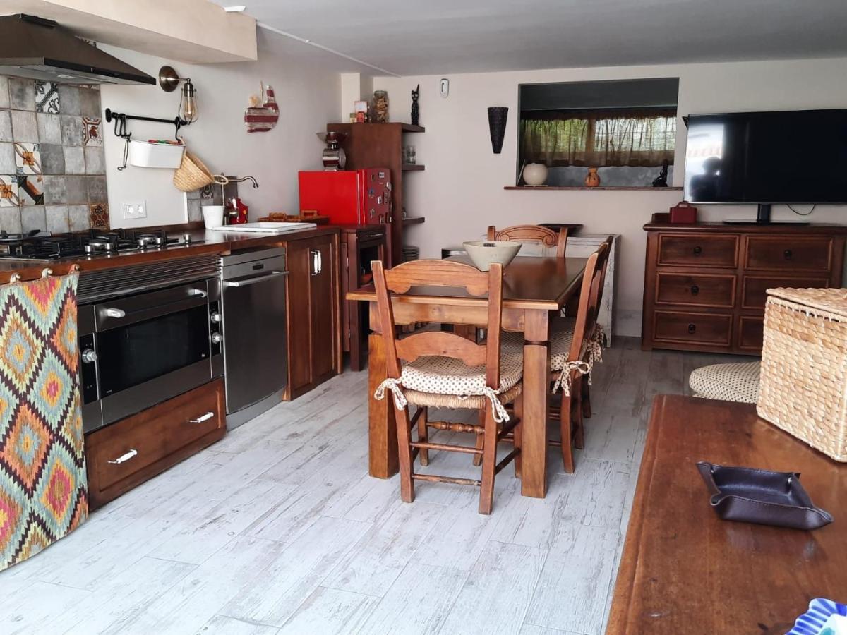 Un Apartamento Vacacional Con Detalles De Un Hogar Mairena del Aljarafe Eksteriør bilde